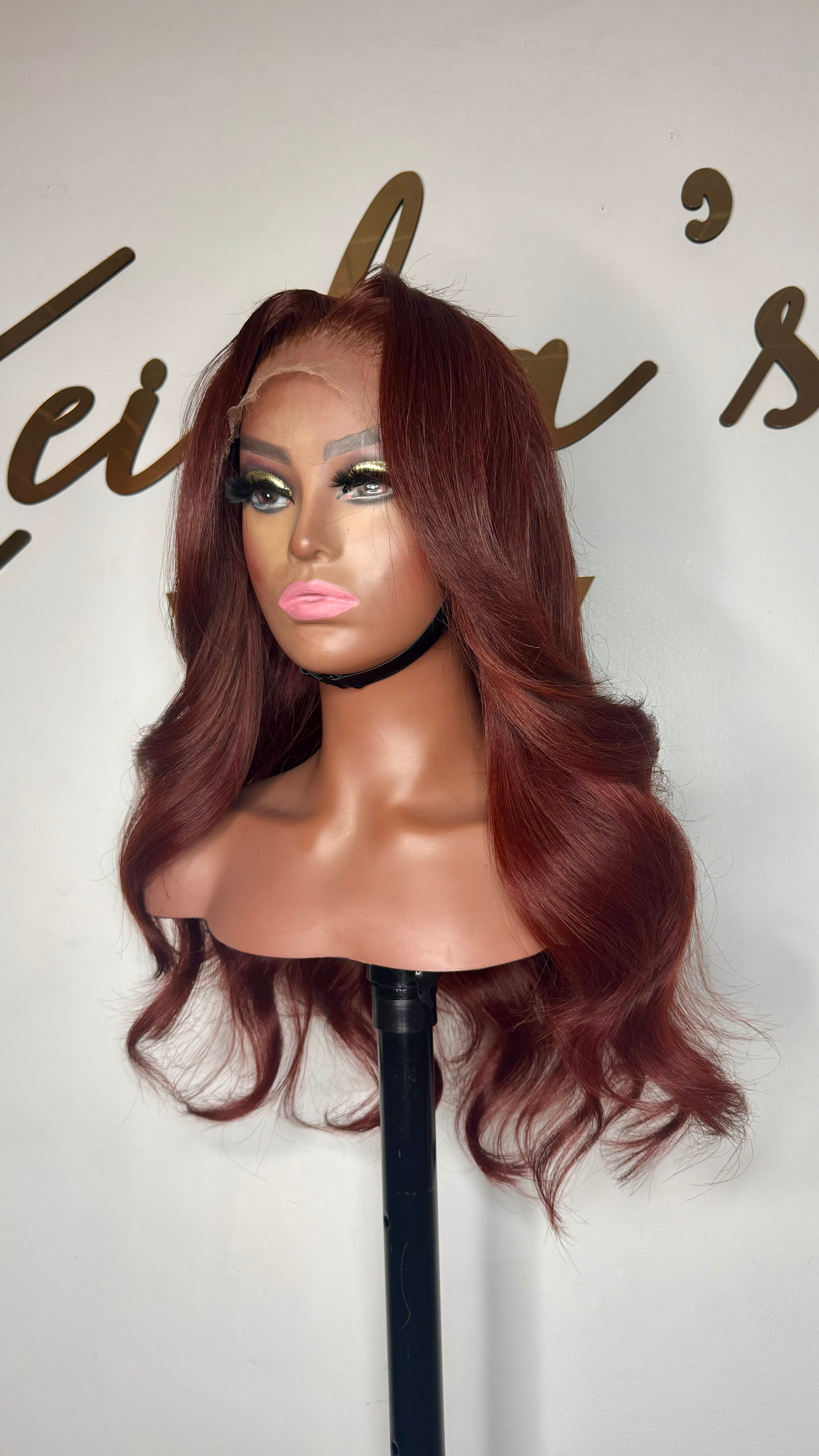 Lonnah (Pre-Order)